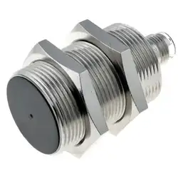 Индуктивный датчик Omron E2A-M30KS10-M1-B1