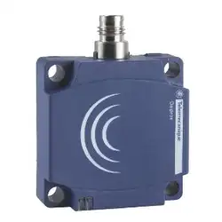 Индуктивный датчик Telemecanique XS8C1A1PBM8