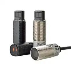 Оптические датчики Omron E3FA и E3FB в цилиндрическом корпусе с отражением от рефлектора