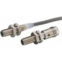 Индуктивные датчики Omron E2A в цилиндрическом корпусе M08