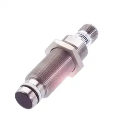 Индуктивный датчик Balluff BES 516-300-S144-S4-D