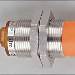 Индуктивный датчик IFM Electronic IGS249