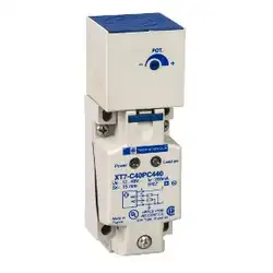 Емкостной датчик Telemecanique XT7C40PC440H7